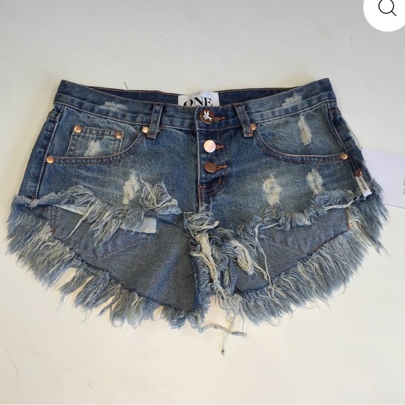 One Teaspoon by Free People Blue Frayed Jean Shorts Brave Bonitas - Picture 3 of 3